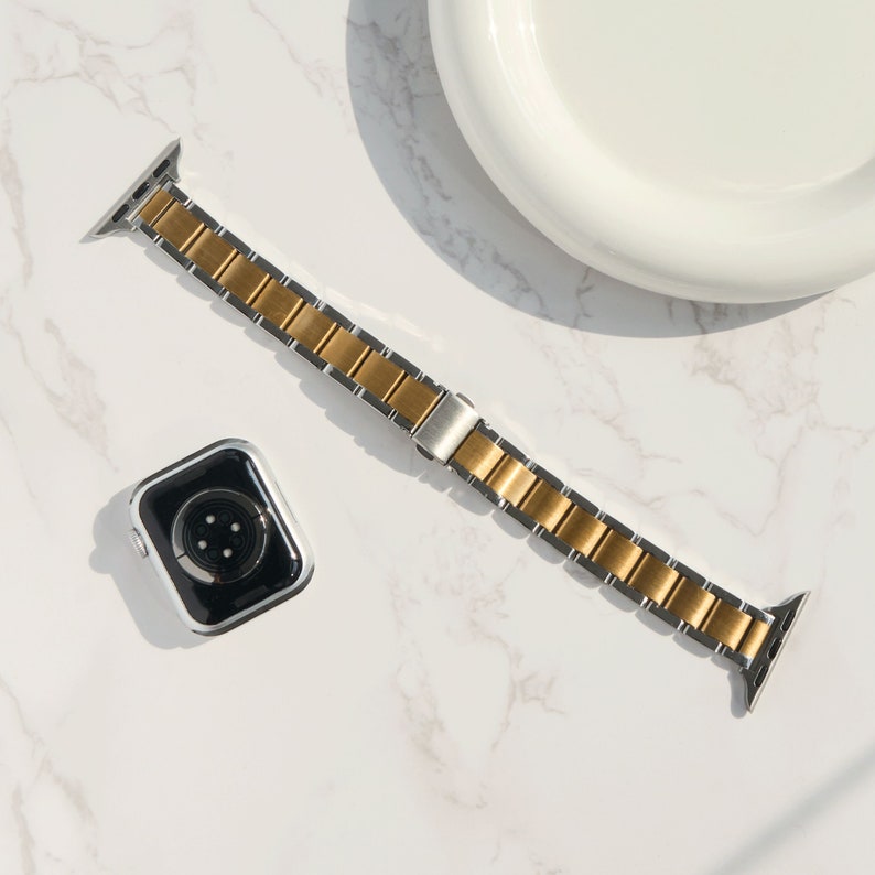 iArmor Timeless Horizontal Metal Link Strap für Apple Watch