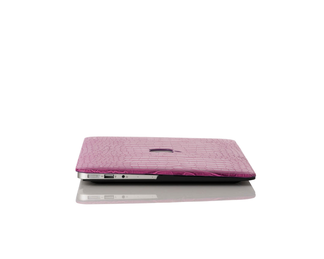 iArmor Croc-Style MacBook Case – Rose Red Elegance