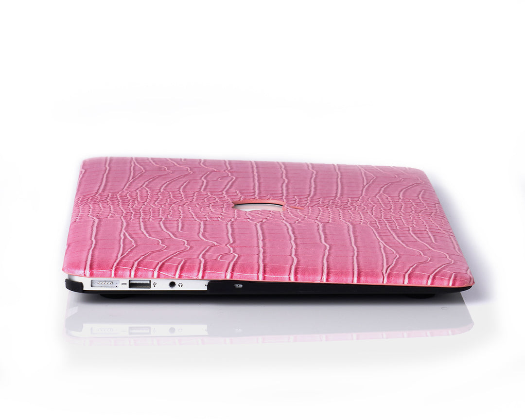 iArmor Croc-Style MacBook Case – Pink Bliss