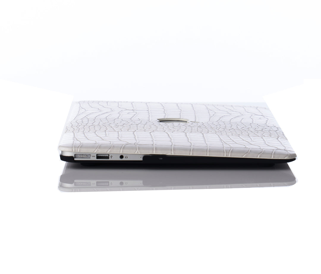 iArmor Croc-Style MacBook Case – Pure White Luxe