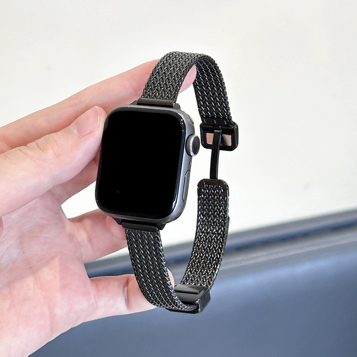 iArmor Wheat Weave Apple Watch Band with Magnetic Clasp