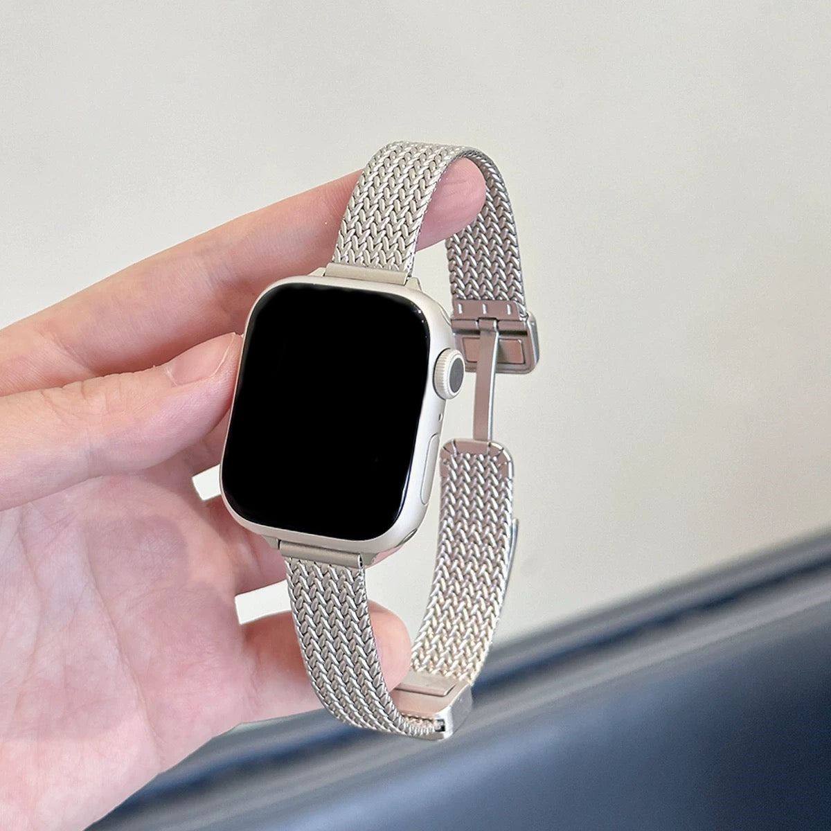 iArmor Wheat Weave Apple Watch Band with Magnetic Clasp