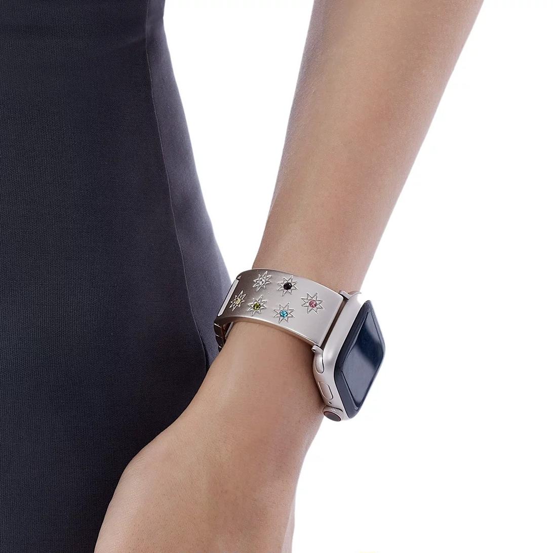 iArmor handgefertigtes achteckiges Armreifband mit Blumenmuster für die Apple Watch